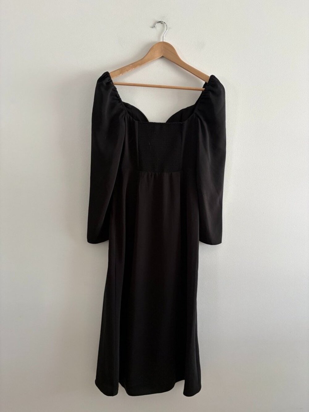 Aritzia Wilfred Corfu Midi Dress Long Puff Sleeve Black Size 2 - Picture 6 of 8